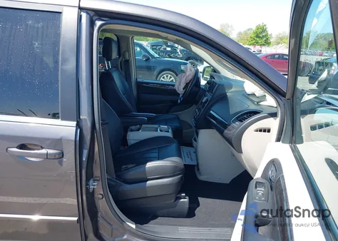 2015 Chrysler Town & Country Lx из США, поврежденный, VIN 2C4RC1AG9FR676283